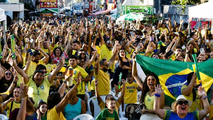Música em SJB Público poderá se reunir para assistir à partida contra a Noruega na sede e no Açu